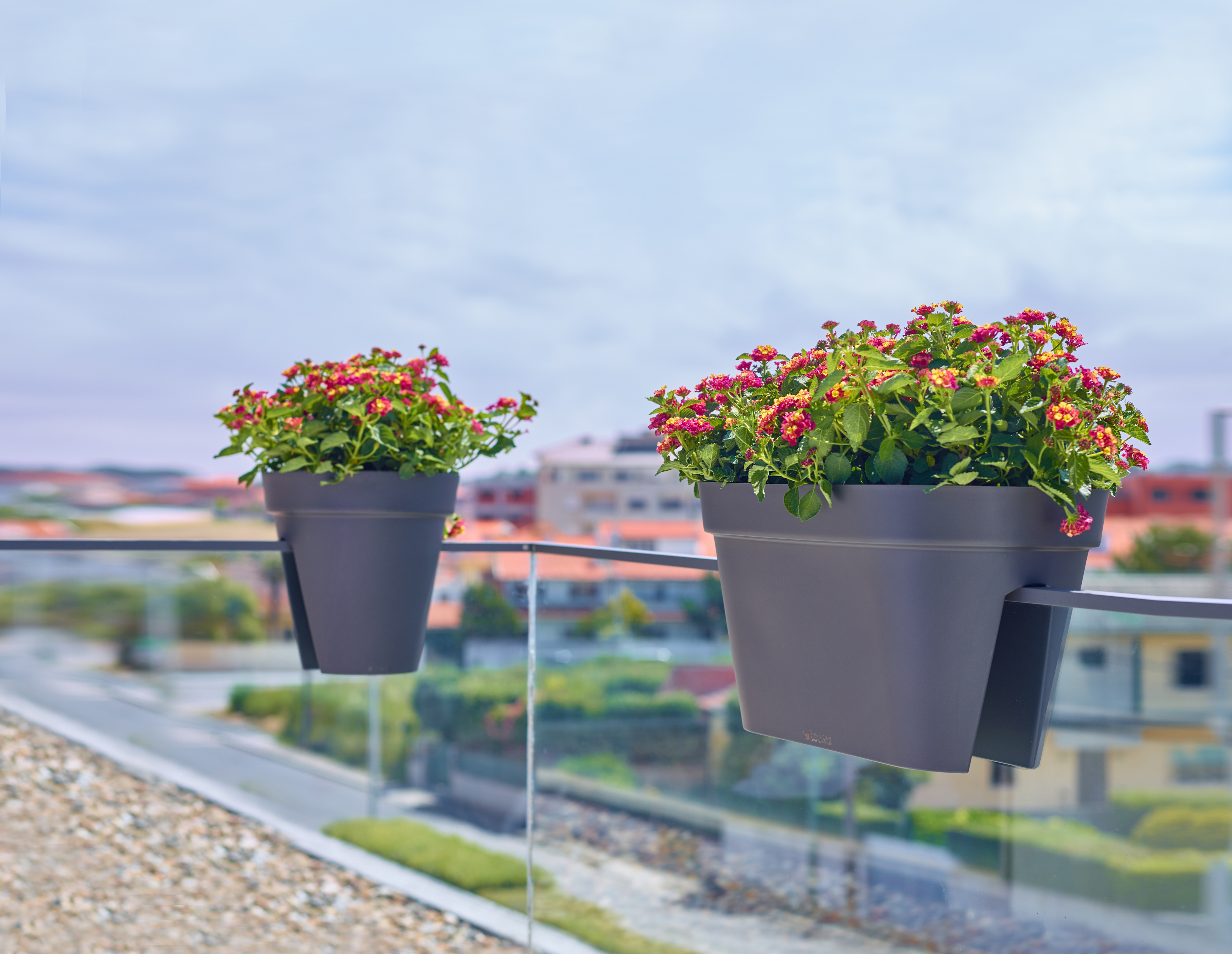 Capri Balcony Pot